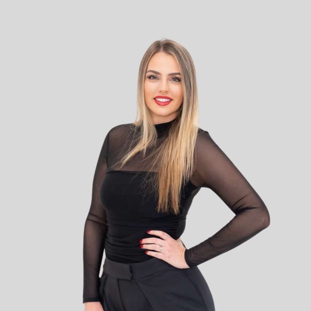 Veronica Loschi, Senior Loan Officer